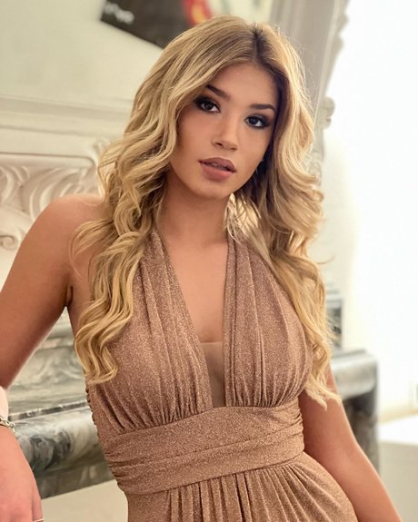 Alice De Bortoli_ xxx star pics