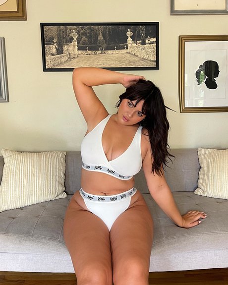 Bellaagolden best star image