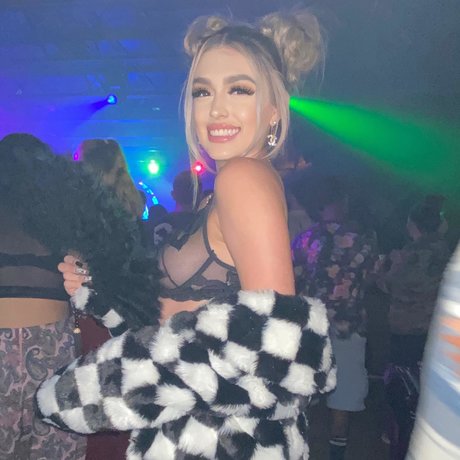 Jelly Vital pornstar exclusive gallery