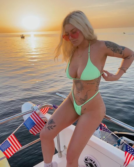 Taylor Hughs_ pornstar nudes photos