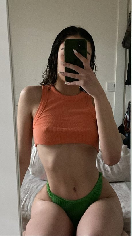 Aleynakutluay pornstar hd image