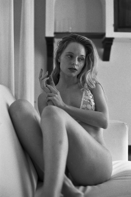 Maria Kn model free gallery