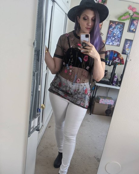 Mel Capperino Garcia model exclusive photos