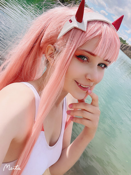 Trembola pornstar sexy gallery