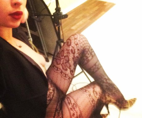 Uli Krown_ hd star galleries