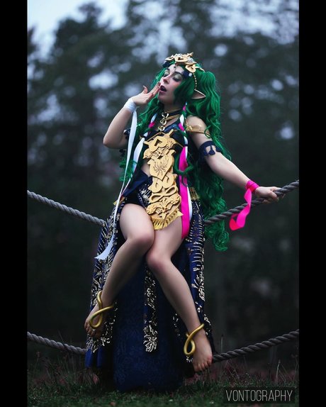 Aara Lee_ Profile pic