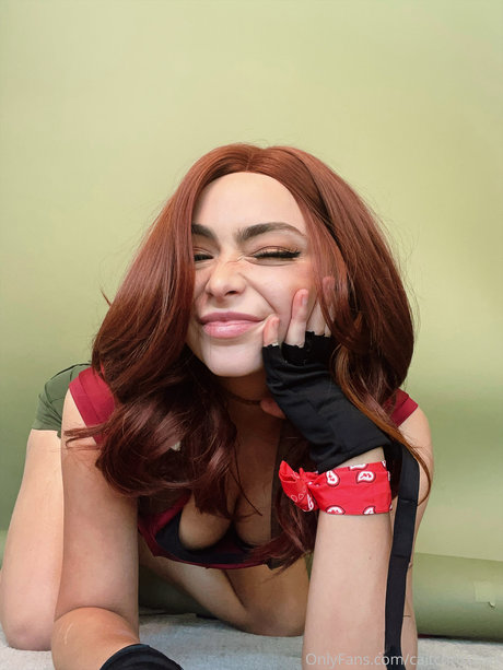 Caitlin Christine model naked photos