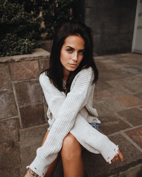 Marlen Valderrama Alvarez nice star image