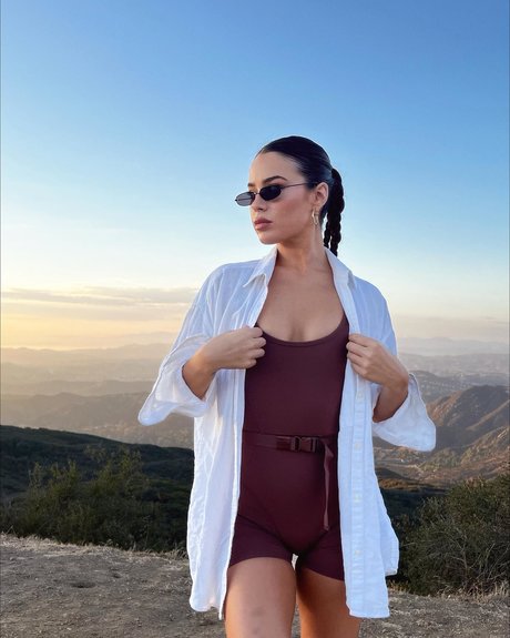 Tessa Brooks xxx pornstar galleries