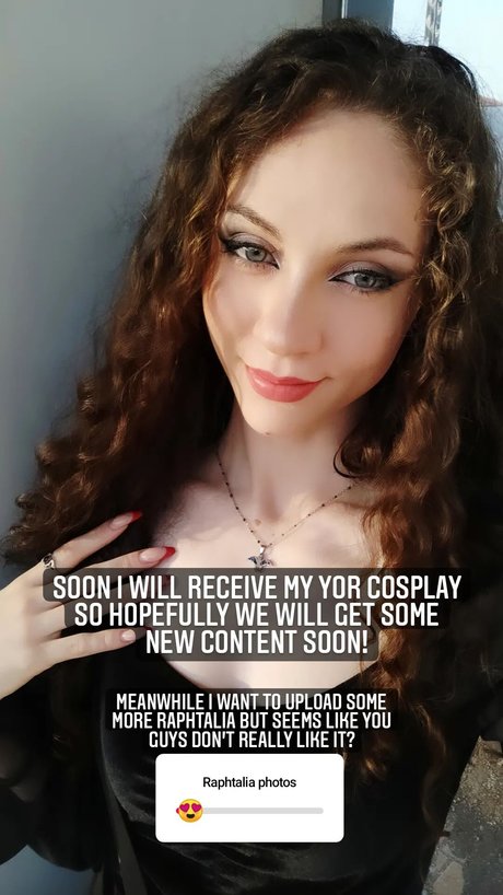 Michal Cosplay_ art actress photo