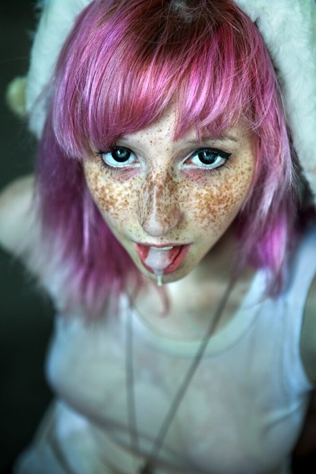 Eliza Satu exclusive model pictures