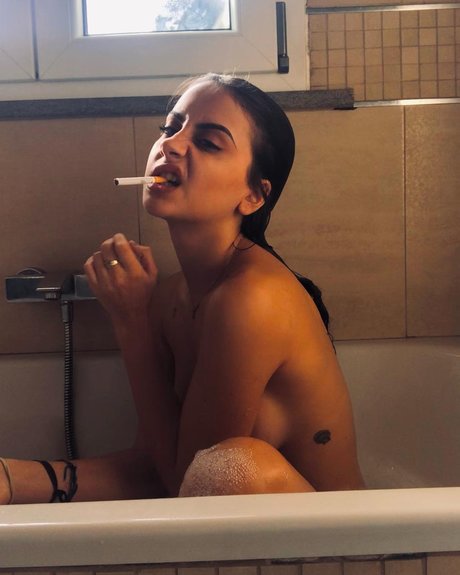 Eleonora Colafrancesco model sexy img