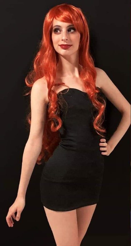 Maya Gold pornstar naked archive