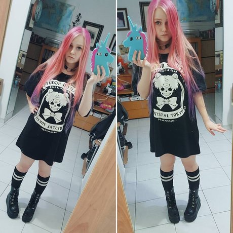 Invaderdd Dee Mente sex pornstar gallery