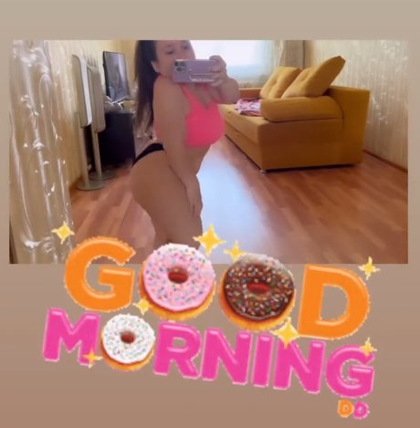 Saxarovagul hot pornstar img