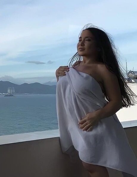 Saxarovagul pornstar photo