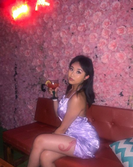 Trcy ngyn hot star photo