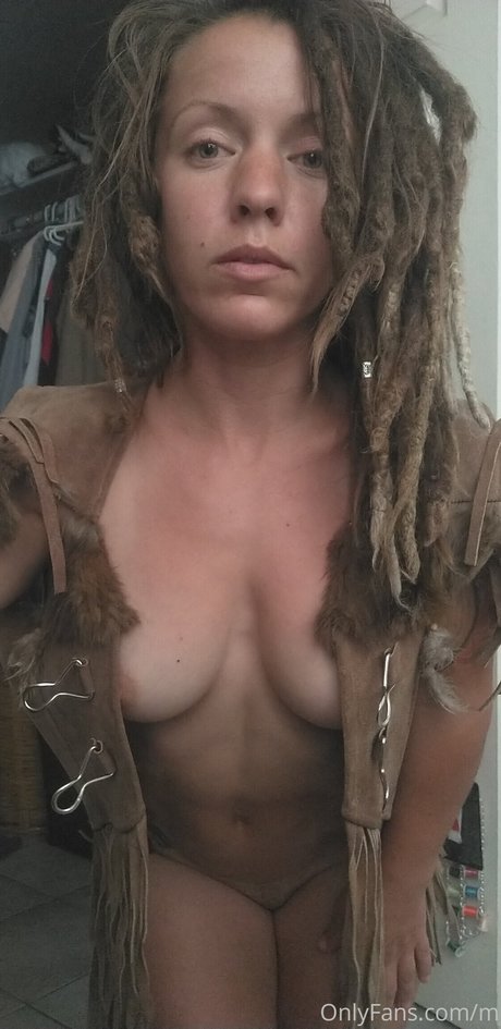 Amanda Loy star hd image