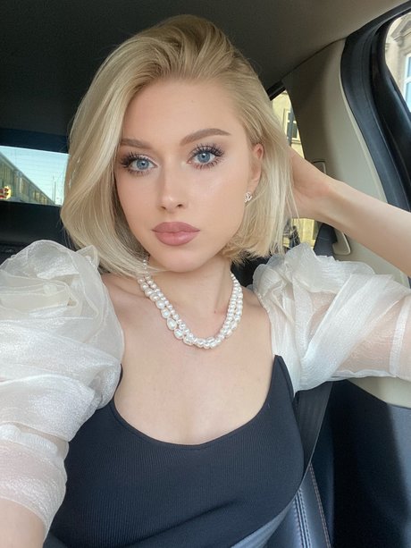 Alexandra Frenkel pornstar nudes photos