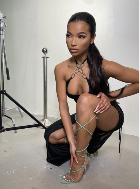 Chloe Scantlebury star adult img