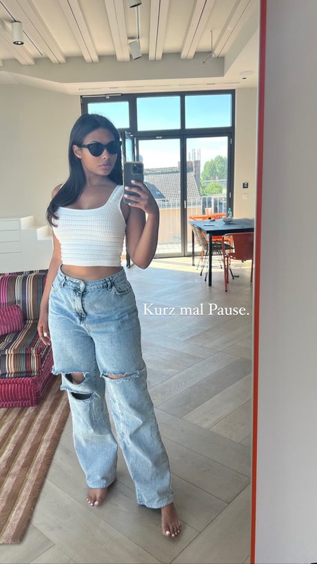 Steph Esther high quality model photo