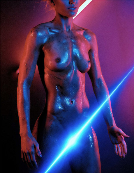 Valentina Lequeux model adult images