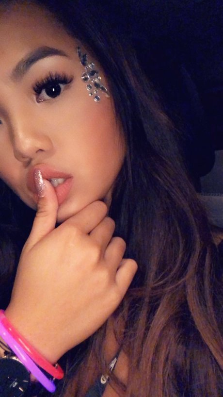 Camii tg top model img