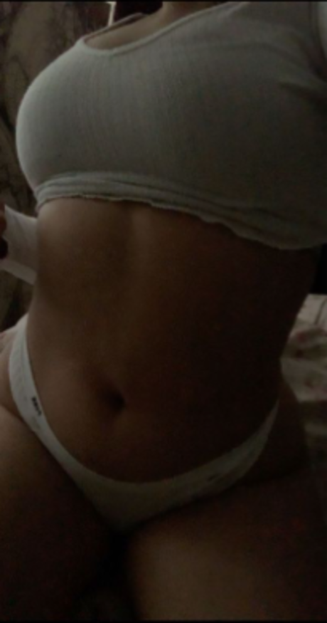 Elevhn erotic model photos