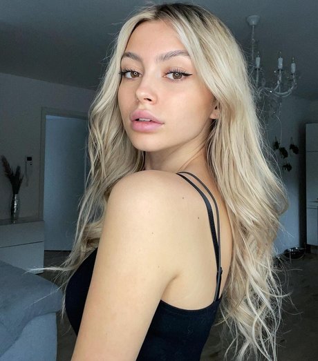 Linabmn star erotic img