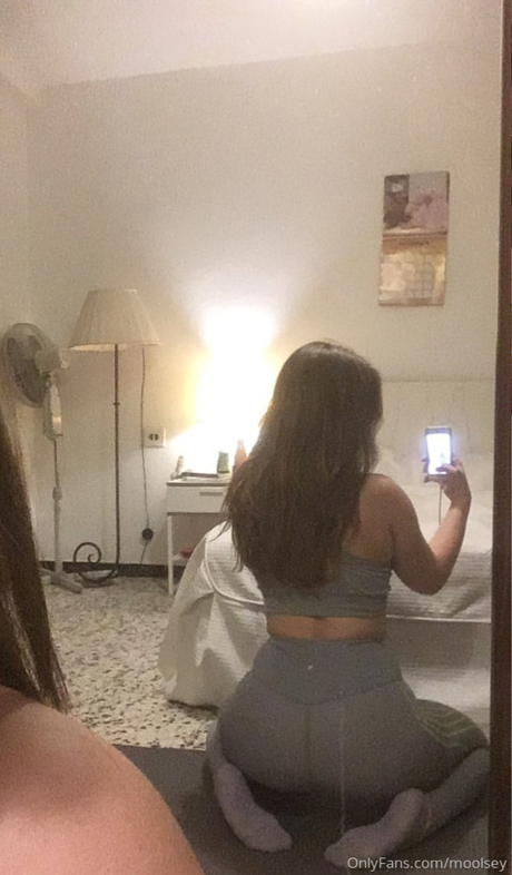 Moolsey xxx actress image