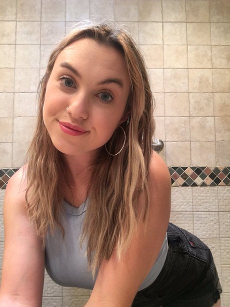 Nicfegan model art archive