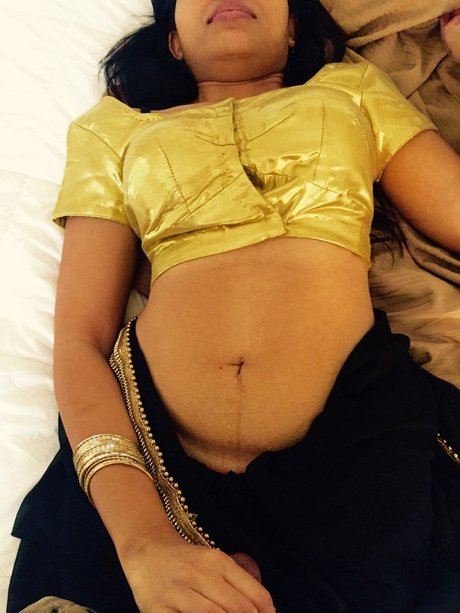 Pankhuri Kunal adult model img