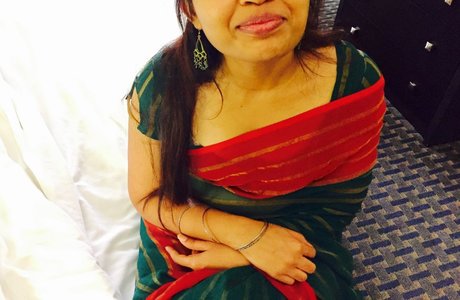 Pankhuri Kunal model beautiful pics