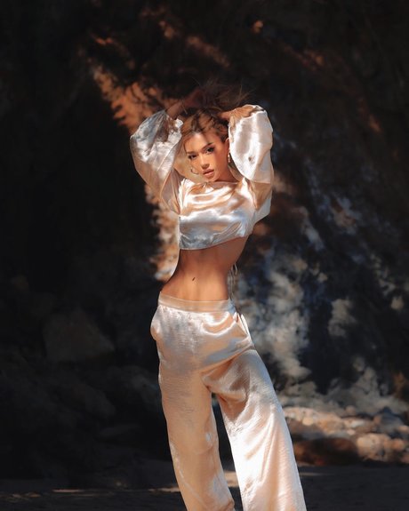 Sangyay Chen pornstar perfect pic