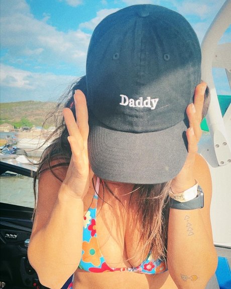 Willow Wood nice pornstar gallery