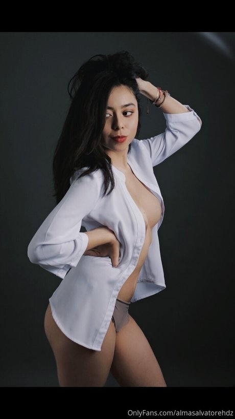 Alma Hernandez star pretty pics