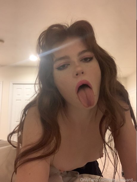 Katy Howard perfect star picture