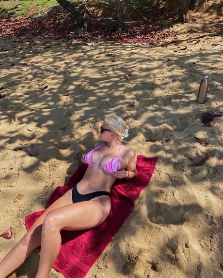 teacher onlyfans hot naked image