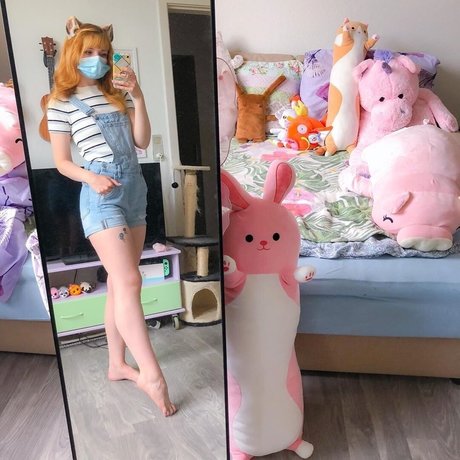 Lilsolle Chickpii pornstar erotic pic