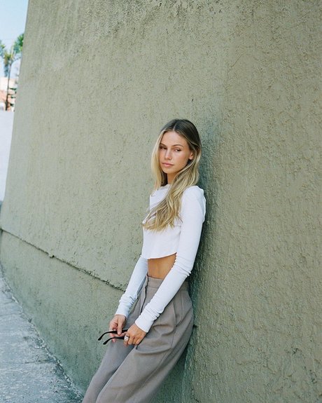 Scarlett Rose Leithold xxx pornstar pic