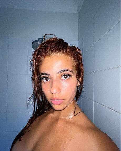 Ambra Guiotto sexy actress images