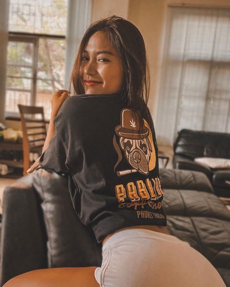 Aun Wichuporn pornstar sex gallery