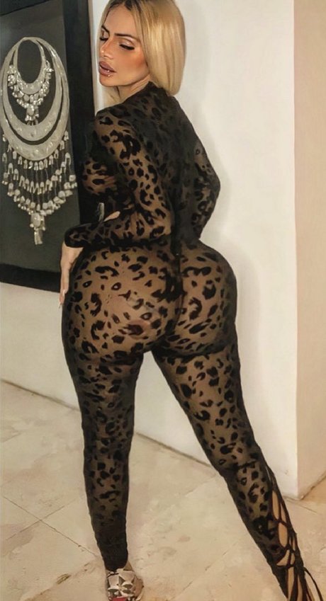 Deliza Rodriguez pretty model img