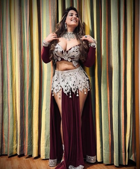 Rasha Kirmani nude pornstar pics