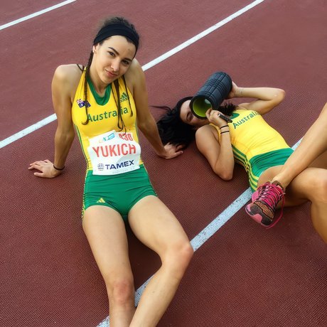 Alanah Yukich_ star beautiful photo