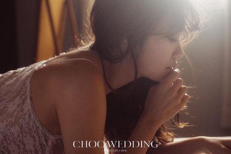 Queenie Lam model beautiful gallery