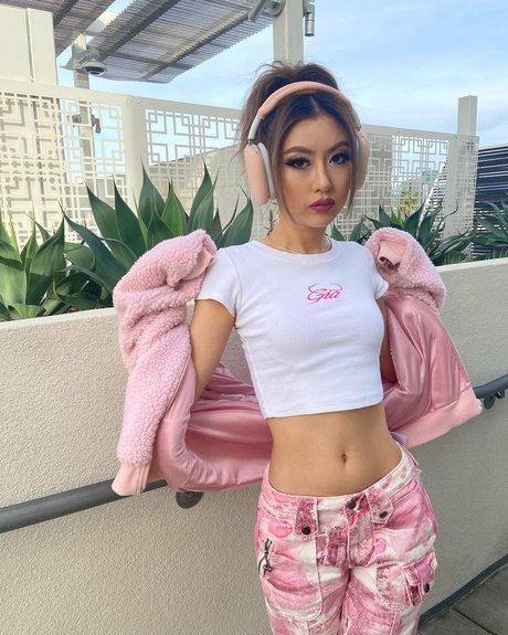 Dj Camgirl_ star nude photo