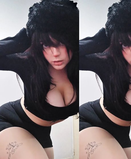 Kittyfuu exclusive pornstar photos