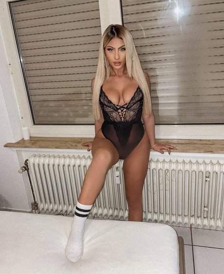 Vasilka Vazzzlegramm naked star photo