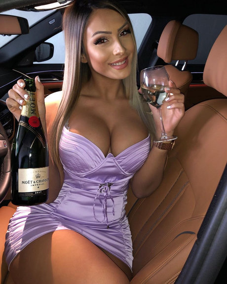 Vasilka Vazzzlegramm beautiful star pictures